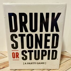 Drunk Stoned Or Stupid A Party Game 250 Cards DSS Games 2014 Sealed